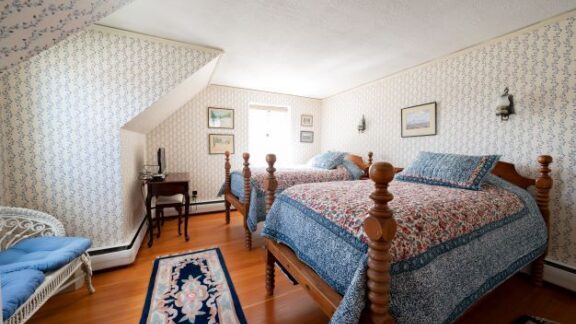 Chambers House Bed & Breakfast